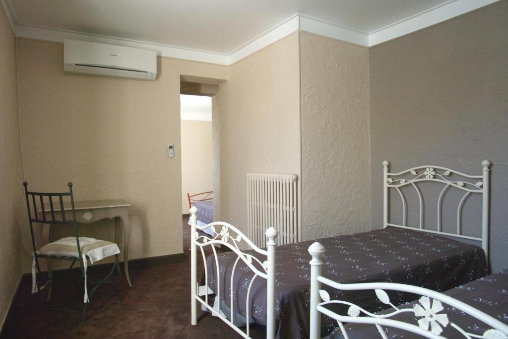 Hotel Du Cheval Blanc Saint-Rémy-de-Provence Dış mekan fotoğraf